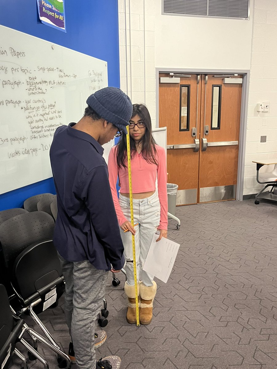 JessicaLeitman's tweet photo. #Team202 Ss used a tape measure &amp;🪞to find heights of objects in K110. They calculated the height of the exit sign, projector, and a 🕰️. #WeAreChappaqua #Iteachmath #sketchingfun @MrInhaber @jsullivan165 @PlateKaitlyn @Greeley_Math @Lauren_Olmo @ski626 https://t.co/sYPYvqqaym