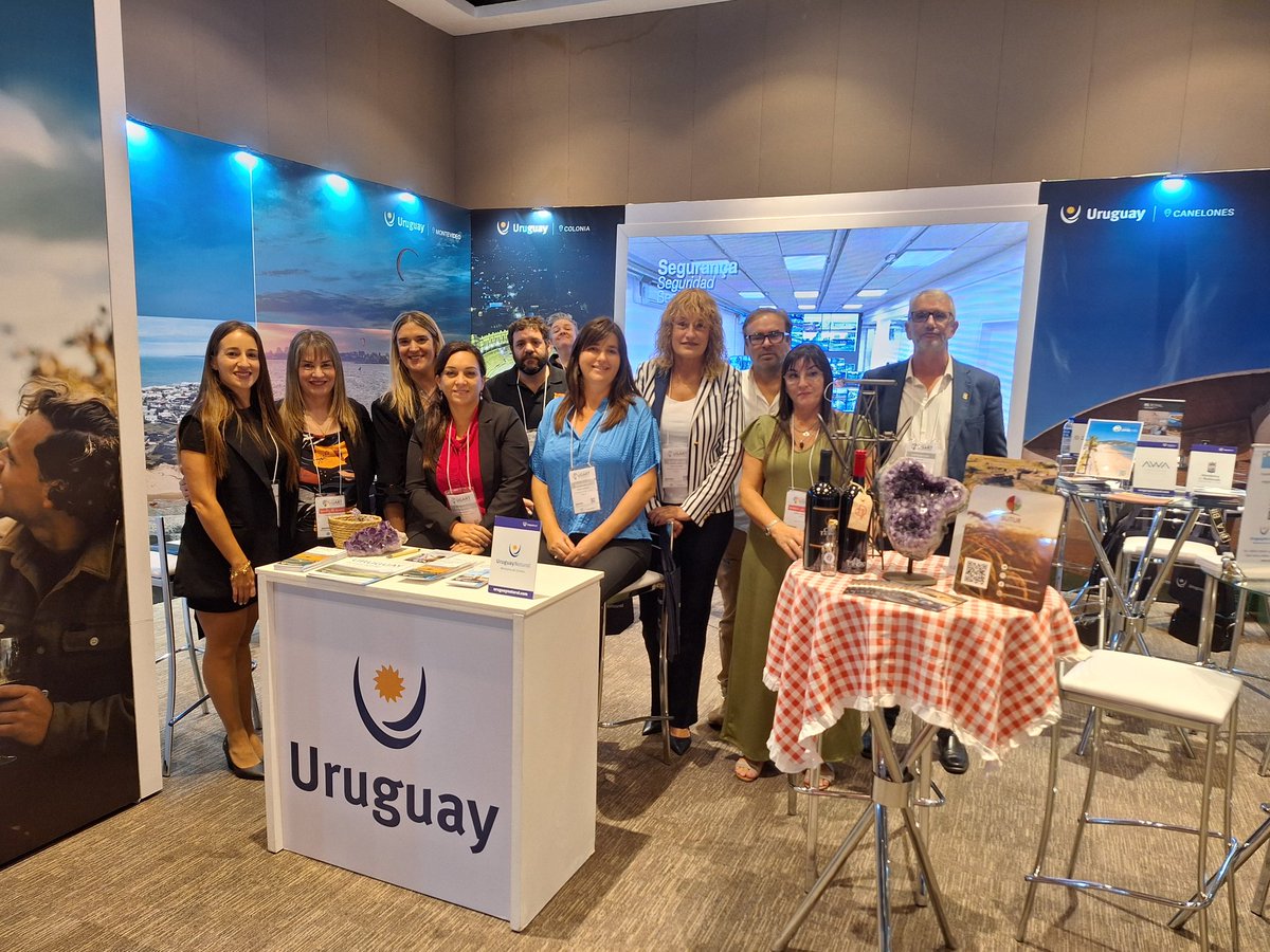minturuy's tweet photo. #AHORA Uruguay participa de la 38° edición de la Feria de Negocios #UGART en Porto Alegre. Una delegación de 24 personas, integrada por el Ministerio de Turismo y operadores públicos y privados, promociona el destino y sus atractivos turísticos y culturales. https://t.co/IaqgcftV0F