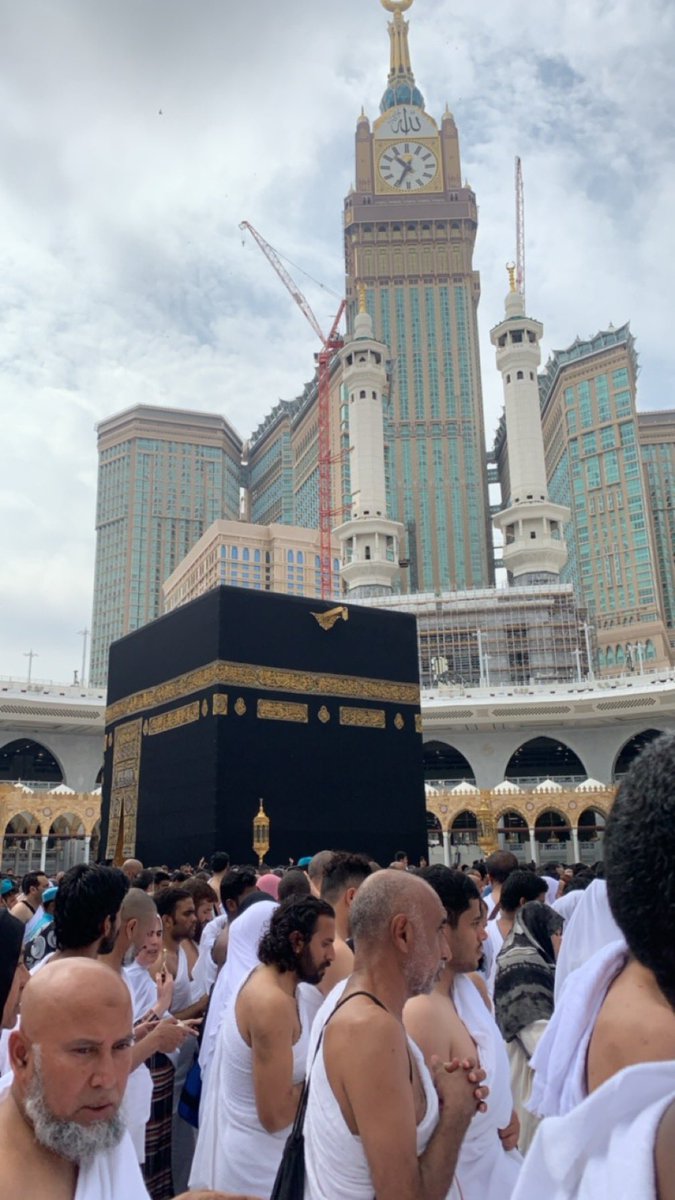rami___99's tweet photo. الحمدلله على إتمام العُمرة، ربي أستودعك أدعية فاض بها قلبي فاستجبها لي إنك سميع الدعاء🫀🤍." https://t.co/FUiqYPency