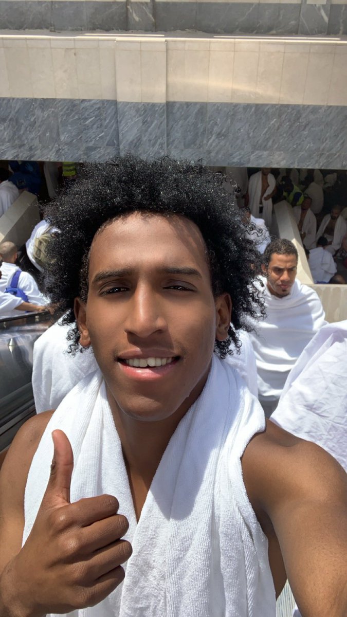 rami___99's tweet photo. الحمدلله على إتمام العُمرة، ربي أستودعك أدعية فاض بها قلبي فاستجبها لي إنك سميع الدعاء🫀🤍." https://t.co/FUiqYPency