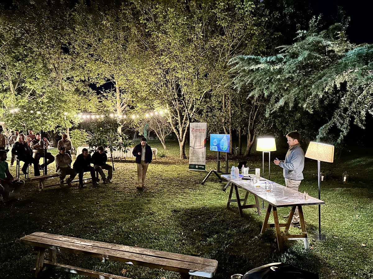 AM agro tweet media