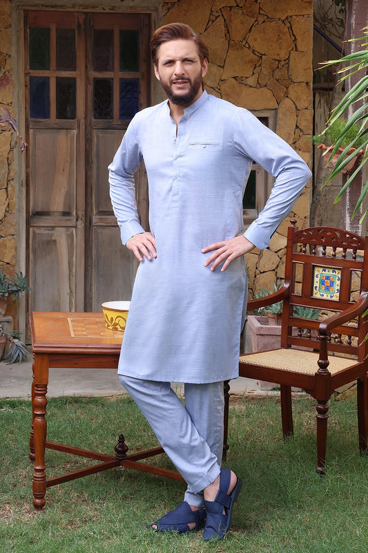 شاہد افریدی دنیا کا واحد کھلاڑی ہے جس نے بھارتیوں کے بعد یوتھیوں کی بھی چیخیں نکال دی 🤣🤣🤣
ویلڈن لالا