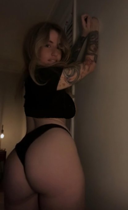 New video uploaded to my site  RT if you like the view 🖤 https://t.co/8aVUgefYH6