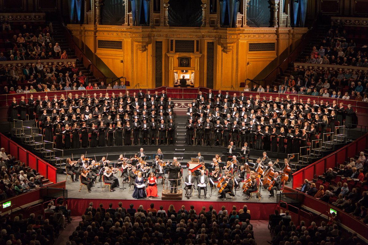 Handel's Messiah returns to @royalalberthall for the 148th year of @royalchoral performing it on Good Friday! 🎫 Fri 29 Mar: royalalberthall.com/tickets/events…