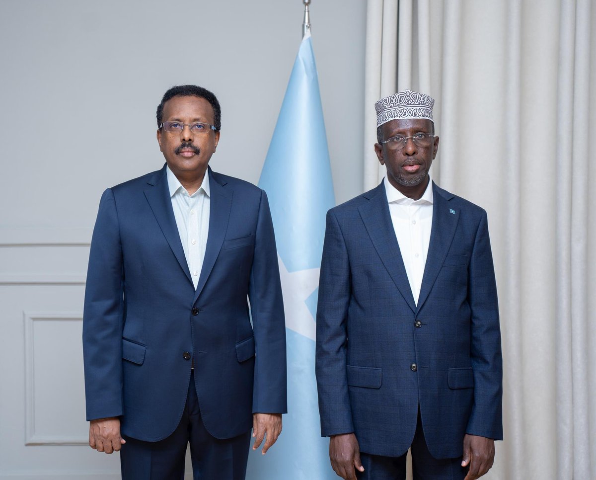AmbAbdiaziz's tweet photo. In Somali politics, personal interests often take center stage, shaping and influencing the course of political affairs. The pursuit of power, wealth, and influence often drives the actions and decisions of political actors in the country. Rather than focusing welfare of citizens https://t.co/bInkCRfFIT