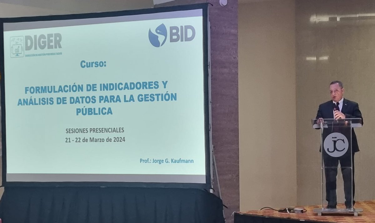 digerhn's tweet photo. La Presidencia de la República a través de la @digerhn  y con el apoyo de @el_BID impartió el curso Formulación de Indicadores y Análisis de Datos para la Gestión Publica a todas las instituciones del gobierno, impartido por el Prof. @jorgekaufmann https://t.co/1CaDXl1ty6