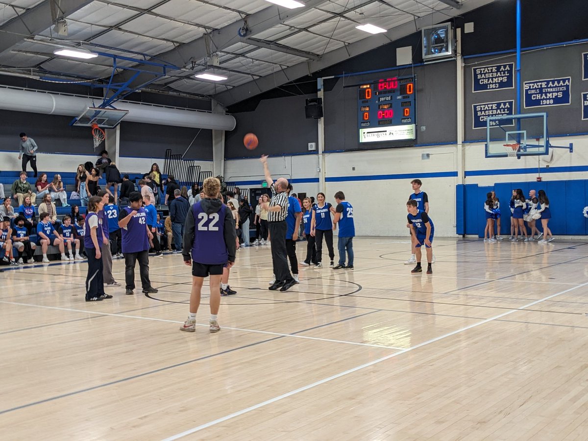 Ms_A_Yeh's tweet photo. #flyhighfri Unified Basketball was a joy yesterday!
1. Beautiful singing for the National Anthem!
2. Noah & Jesse, our announcers who called an epic game and got everyone into it.
Thank you to everyone who made this a great event!
@BVSDcolorado https://t.co/mMmvd2mUvv