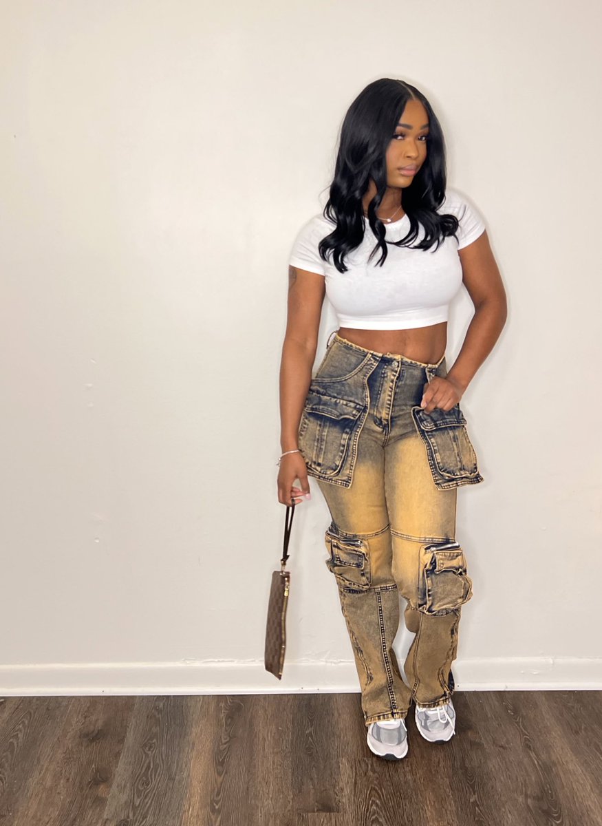 MissMyDawg's tweet photo. Let’s get into these CARGOS 😍😭🫣 https://t.co/l59YboSGLq