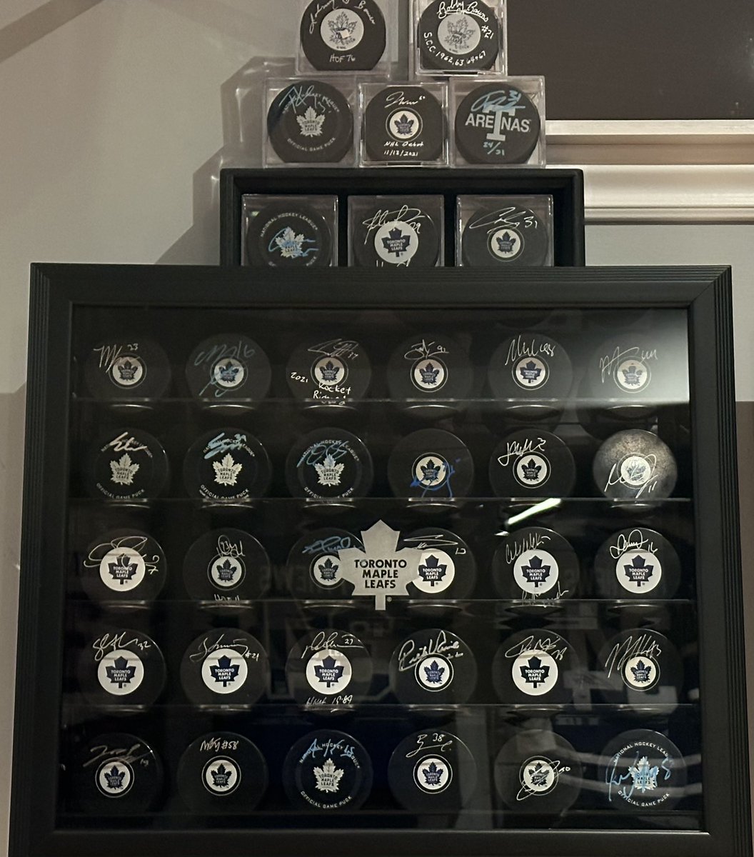 ItsMeTheRealDQ's tweet photo. @MapleLeafs @LGCanada My Leafs room as a whole is my favourite room in the house! 13 signed Matthew’s; 6 signed Marners, Multiple Tavares and Nylanders, Tie&amp;Max Domi; all the greats from the past. 40 Leafs jerseys signed in total and over 40 signed Leafs Pucks! GLG! https://t.co/yoleKB1CsS