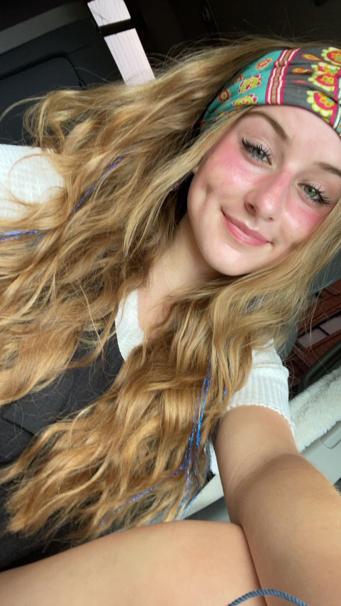 #NATM Student Highlight: Senior Hannah Hunt! When she’s not beating Coach Webb at rock, paper, scissors she’s lighting up the room with her bubbly personality. She’s hardworking and such a joy to be around! Can’t wait to see where life takes her!