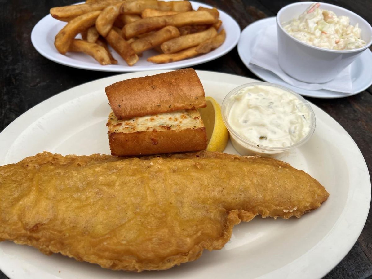 winkinglizard's tweet photo. 🐟🔥 It's that time of the week again... FISH FRY FRIDAY! 🎉
Dive into the ultimate fry-day treat.
🎣 Fish & Chips Dinner
🎣 Haddock Dinner
Check out our other lent specials available for one more week. 🍽️🎣 https://t.co/o7IZ4XHUxH
#FishFryFriday #TGIFryday #Lentspecials https://t.co/aB43WzBcKk