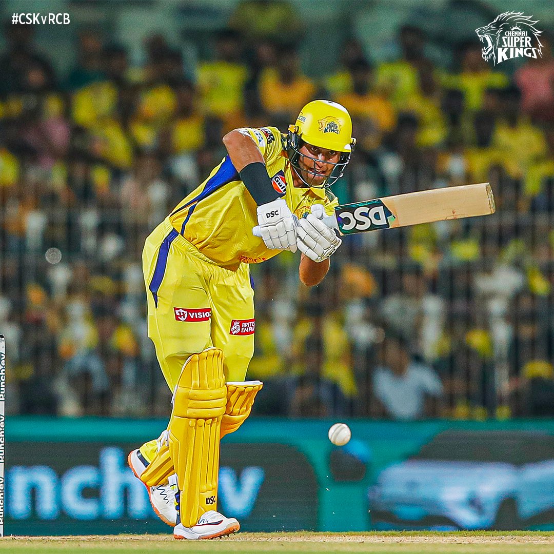 seedha_hai's tweet photo. Sweet "Ra-Chin" Music💛 #IPL2024 #CSKvRCB 
@rachinraviindra @ChennaiIPL https://t.co/XX8BfjgOHX