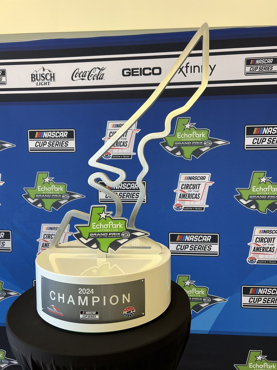 tierraonFOX7's tweet photo. .@NASCARatCOTA weekend begins!!!! @MW55 https://t.co/B00JUrA0XY