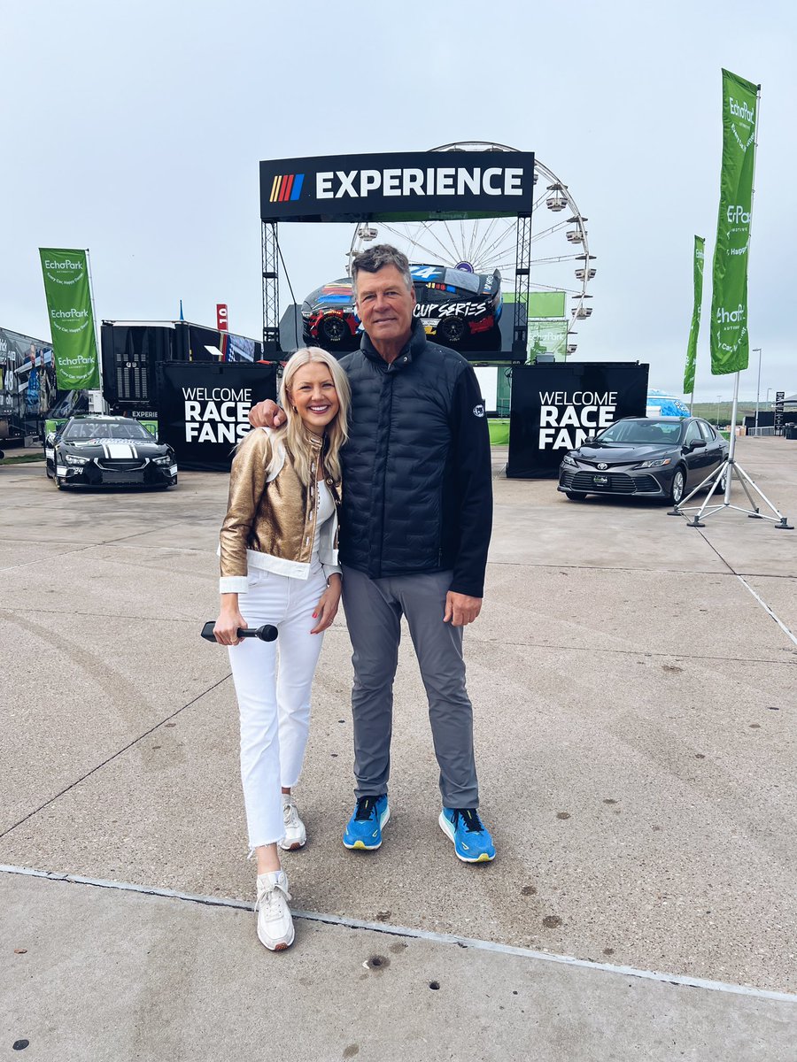 tierraonFOX7's tweet photo. .@NASCARatCOTA weekend begins!!!! @MW55 https://t.co/B00JUrA0XY