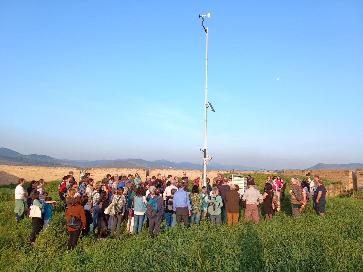 Paseo climatico junto a <a href="/AlianzaXClima/">Alianza por el Clima</a> , mucho por hacer para cumplir una ley que lleva ya aprobada 2 años...