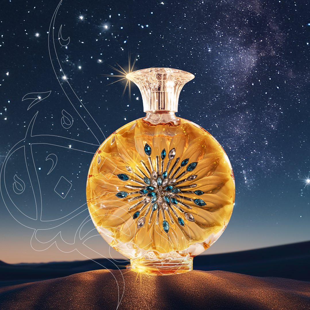 من سحر لمعان نجم النصل و تفرده في السماء بفخامة، استوحينا عطر أصيل النصل، مزيج من الصندل عودي مع عنبر، عطر بطابع فريد في زجاجة جوهرية مميزه.

السعر: ٢٥ دينار بحريني، ٢٥ ريال عماني، ٢٥٠ ريال سعودي، ٢٥٠ درهم إماراتي، ٢٠ دينار كويتي 

The beauty of Al Nasl star inspired us to create