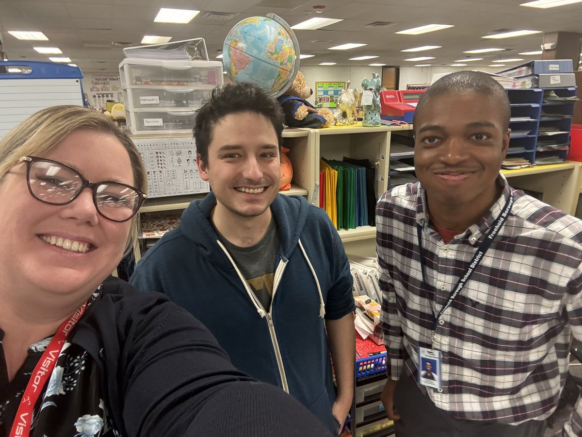 Reunion! So happy Ms. Casey could join us and lead us in a Venus Fly Craft!