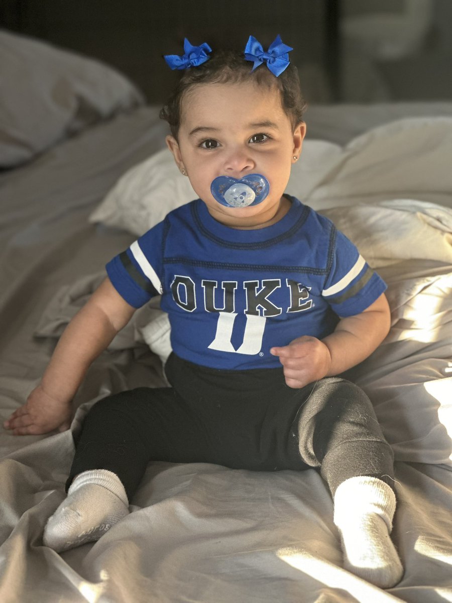 SheldonBell_'s tweet photo. Natalia is ready for gameday! #LetsGoDuke @DukeMBB @DukeATHLETICS https://t.co/8LVN0ORI9w