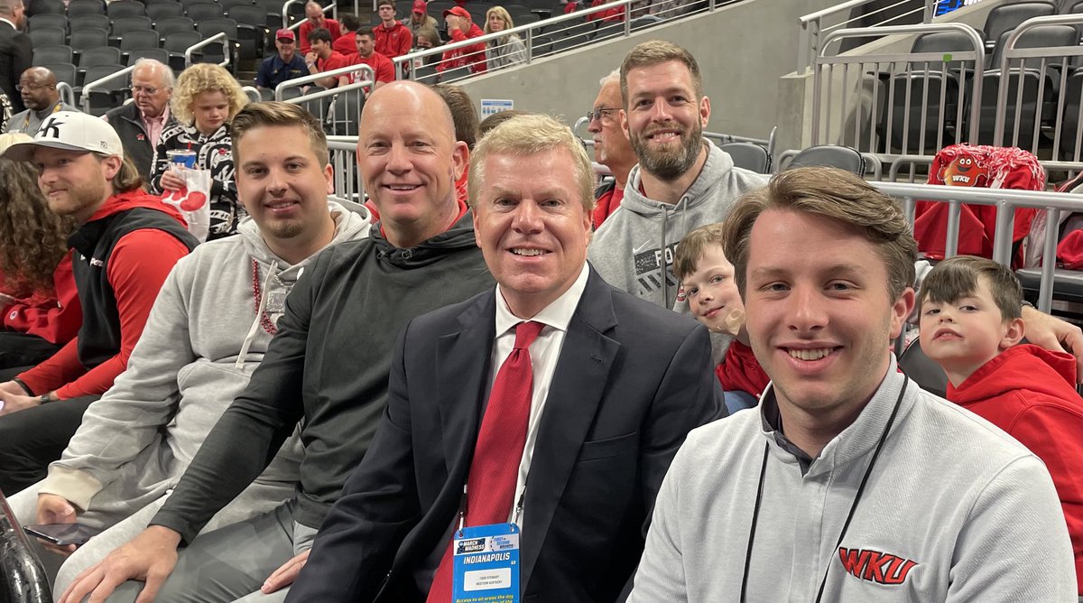 Special day for ⁦@WKUBasketball⁩ and great to be with the Brohm and Doyle families who both had major impacts on ⁦@WKUFootball! #GoTops