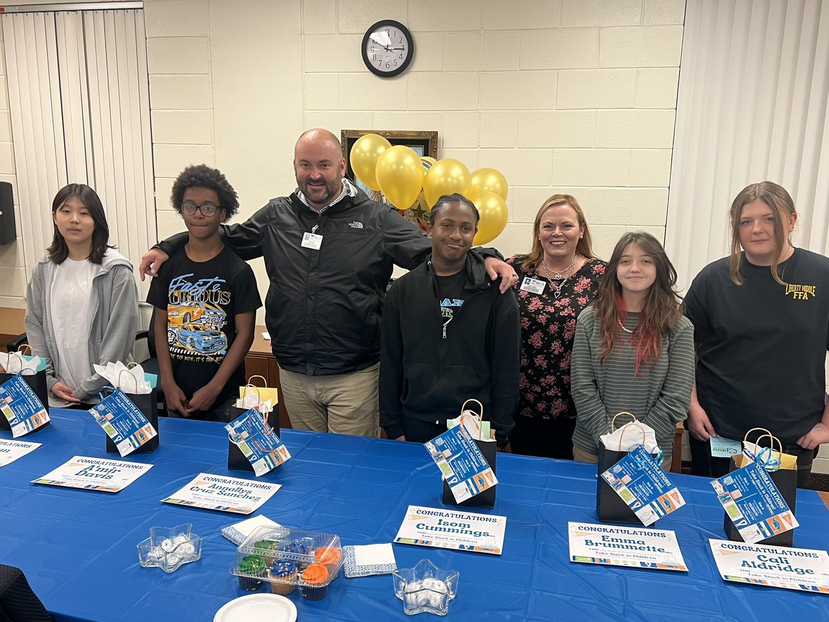 Congratulations to Cali Aldridge, Emma Brummette, Annallys Cruz Sanchez, Isom Cummings, A’mir Davis, and Jaelyn Oh! These exemplary Liberty Lions have been selected to be part of the 2024 Class of Take Stock in Children. #BringYourBest @MarionCountyK12 @MCPSSecondary