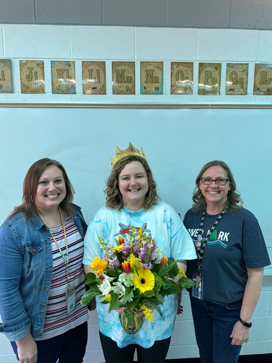 Congratulations to our 2024-2025 Teacher of the Year, Mrs. Kelsey Poe!! We are so proud of you💙🐅