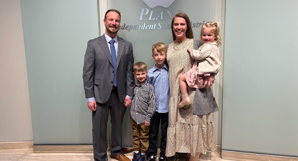 Steven Ewing (@principalewing) on Twitter photo Congratulations to Brad Bailey for being named Principal of McMillen High School! #PlanoISDProud <a href="/Plano_Schools/">Plano ISD</a> <a href="/McMillenNation/">McMillen Panthers</a> <a href="/SelendaAnderson/">Selenda Freeman, Ed.D</a> <a href="/tnolanwilliams/">Theresa N Williams</a> <a href="/KristinHebert10/">Kristin Hebert, Ed.D.</a> @TheLauraZimmer <a href="/1229taylor7/">Laurie Taylor</a> <a href="/PlanoISDSAS/">PISD SAS</a> Congratulations to Brad Bailey for being named Principal of McMillen High School! #PlanoISDProud <a href="/Plano_Schools/">Plano ISD</a> <a href="/McMillenNation/">McMillen Panthers</a> <a href="/SelendaAnderson/">Selenda Freeman, Ed.D</a> <a href="/tnolanwilliams/">Theresa N Williams</a> <a href="/KristinHebert10/">Kristin Hebert, Ed.D.</a> @TheLauraZimmer <a href="/1229taylor7/">Laurie Taylor</a> <a href="/PlanoISDSAS/">PISD SAS</a>