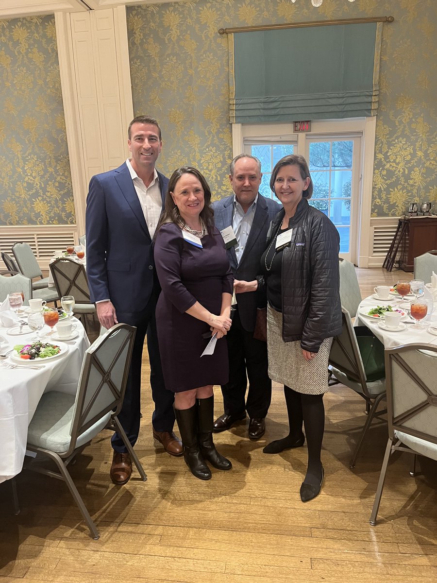 FEI_Houston's tweet photo. We appreciate everyone who joined us for a terrific evening at our March Dinner Meeting "Houston Commercial Real Estate Market" featuring Chad Baker, Executive Vice President at JLL. A special thank you to our Platinum Sponsor, Ledgent, for sponsoring the Professional Develop ... https://t.co/Ld60q6FT00