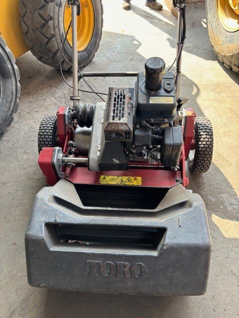 TurfNet on X: For sale: 2005 Toro Greensmaster 1000: Selling Toro