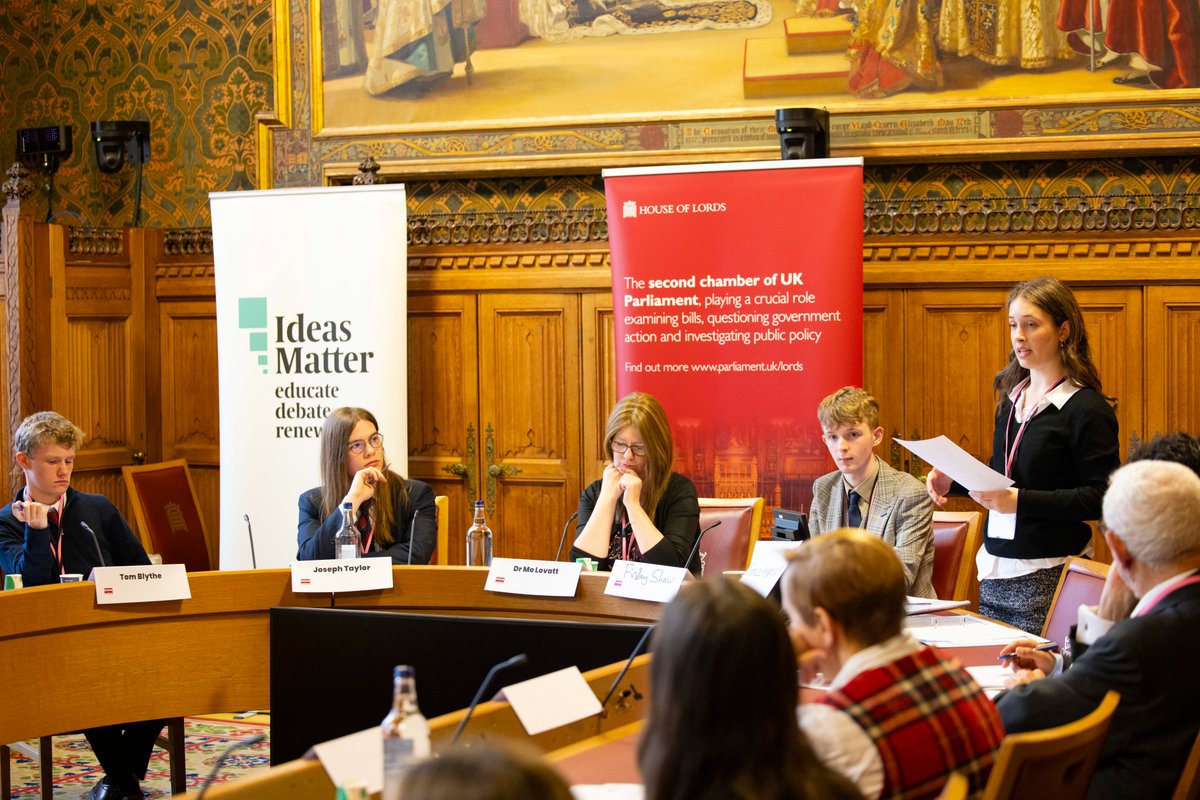Loved being back in the chair for <a href="/DebatingMatters/">Debating Matters</a> at <a href="/UKHouseofLords/">House of Lords</a> this month.  Fantastic debates, tough but fair judges &amp; students rising to the occasion in splendid surroundings.

I've written about the day for <a href="/Fox_Claire/">Claire Fox</a>'s substack ⤵️

clairefox.substack.com/p/congratulati…