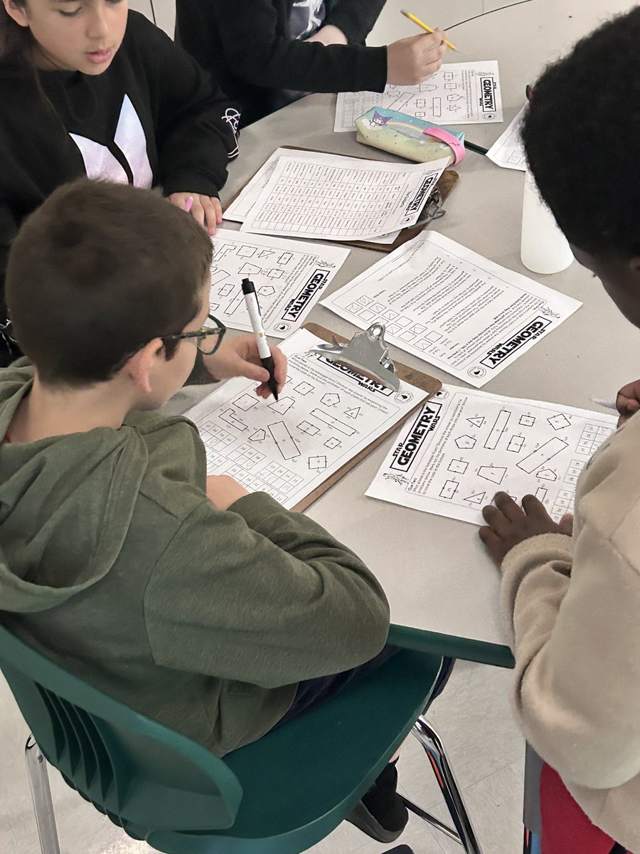 MsKAlexander_'s tweet photo. In a galaxy far away… we are practicing area and perimeter! @VickeryES #ilovevickery https://t.co/McN66Y0wiE