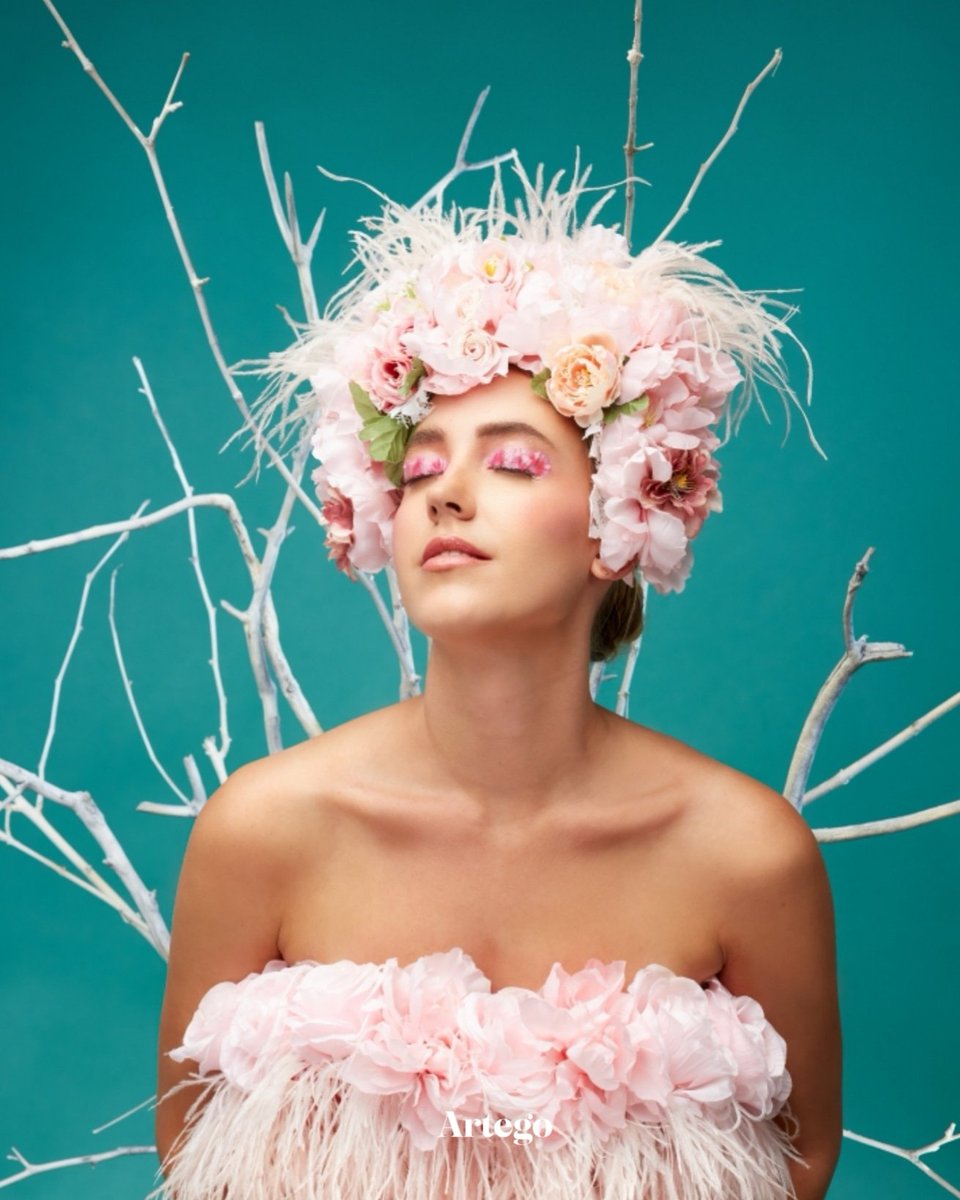 bridgetdickey_'s tweet photo. March Issue Of Artego Magazine πΈ
Wearing a feather flower headpiece & dress designed & made by me π
Photography & Lighting: @daletibor
HMUA: @Makeupbykayce
Model: Maxime Bos
Wardrobe Stylist & Designer: @bridgetdickey_
#bridgetdickey #photoshoot #indiedesigner #custommade https://t.co/fnyV4I5v2I