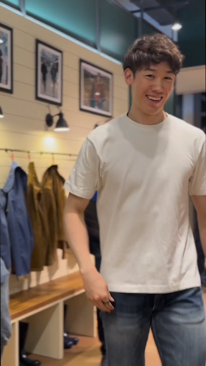 tracesofyuki's tweet photo. The boyfriend fit 😮‍💨😮‍💨😮‍💨 https://t.co/MMJ1Ay61Mf