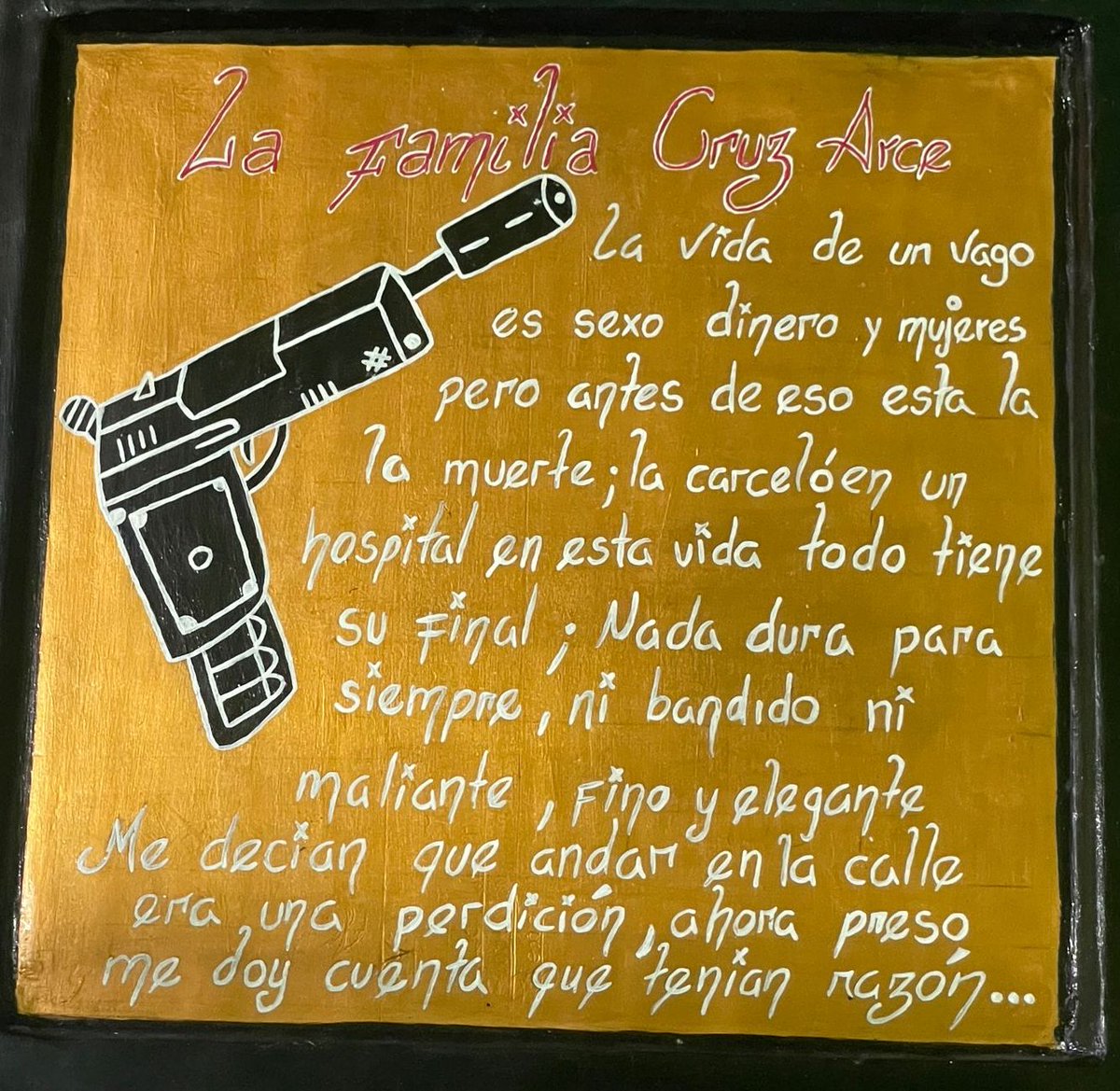 PortalCsaJusta's tweet photo. #Trujillo| ESTE CUADRO FUE HALLADO EN LA CASA DE "LOS PULPOS"
 Queda demostrado que a ninguno de "Los pulpos", menos a Jhonsson Cruz Torres (a) "Jhonsson", que tiene dos cadenas perpetuas en su contra y otras siete por venir, le interesa la vida, menos la muerte. . https://t.co/UwB5XXJPk0