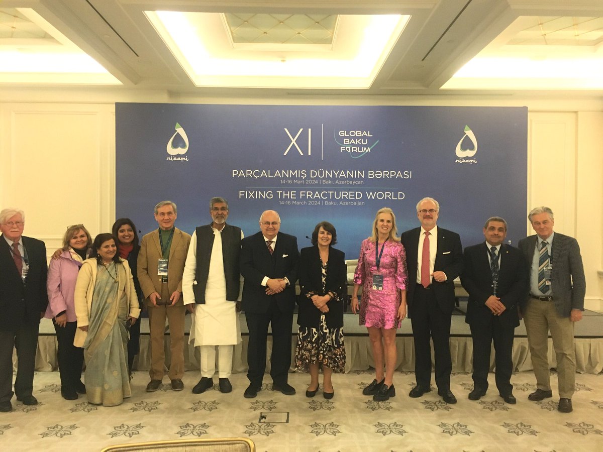 fmod1's tweet photo. It was an honour to meet you again this year, @KerryKennedyRFK at the #XIGBF in Baku. Especially loved your RFK “We dissent” speech, so inspiring. Glad you made it back to @POTUS for St. Patrick’s ☘️☘️☘️🕊 https://t.co/AQTivy0vVC