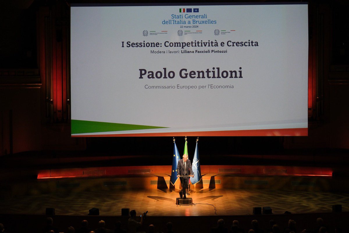 🇮🇹🇪🇺| Il Commissario @PaoloGentiloni “la competitività sarà un grande capitolo di impegno🇪🇺 per i prossimi anni. Il tema della nostra sovranità e la possibilità di rafforzare le nostre catene di approvvigionamento e rendere più sicura la nostra economia è fondamentale.”