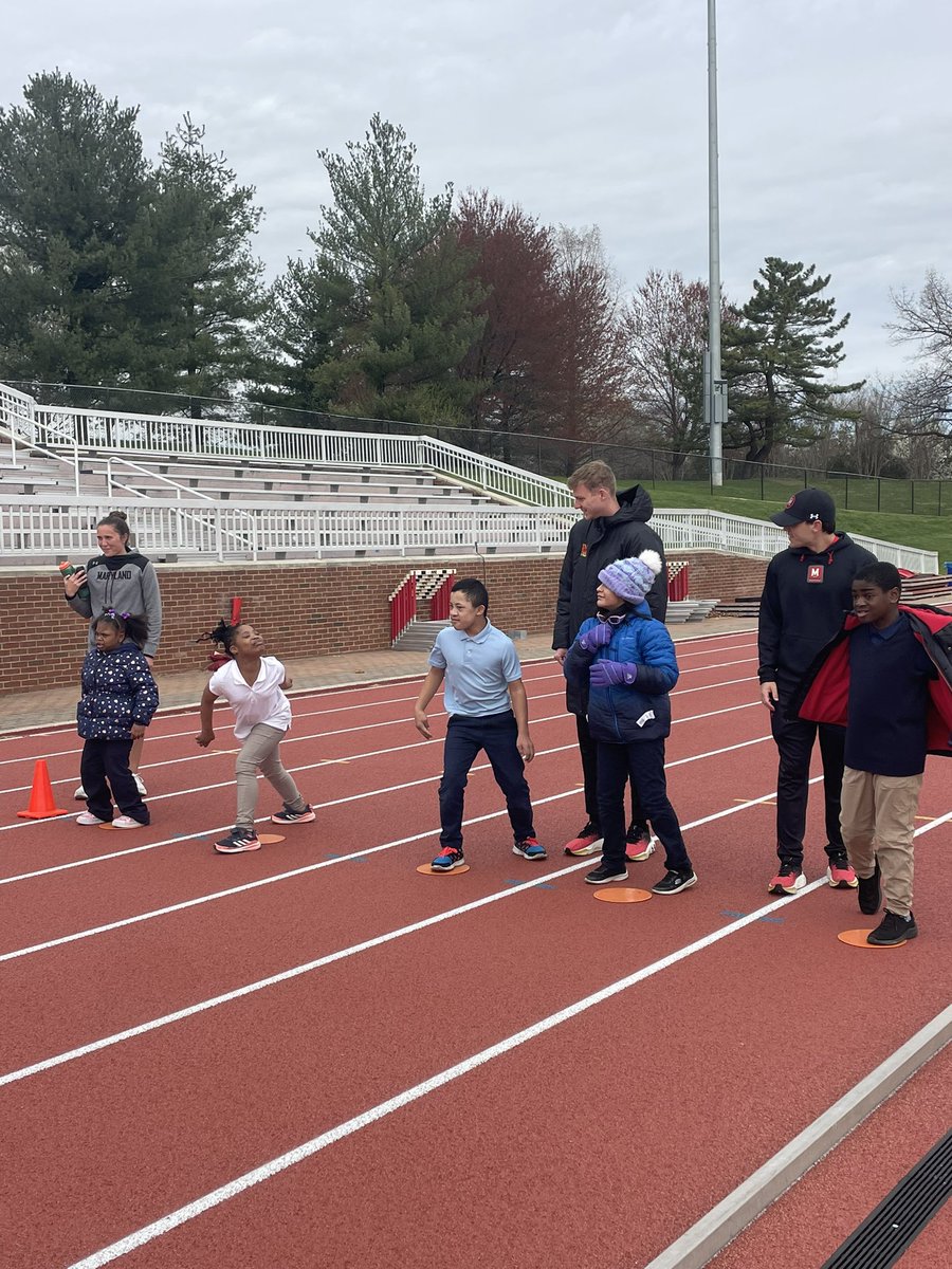 MarylandTrack's tweet photo. Teamed up with PG County Special Olympics this morning for a training session! Giving back before we get started with Home meet competition this weekend #BeKind #SpecialOlympics https://t.co/JyGE2NApL6