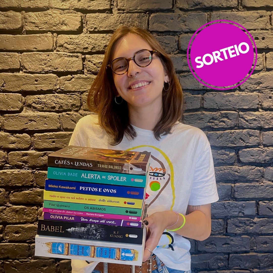 intrinseca's tweet photo. A aniversariante da semana é a Stallone! 💙
Que tal garantir os livros preferidos da maior fã de boygenius do marketing?

Siga o nosso perfil, dê RT neste post PUBLICAMENTE e preencha o formulário: https://t.co/kbUCkmfghQ

O resultado será no dia 26/03, terça. 
Boa sorte! https://t.co/h73l6Zlg4r