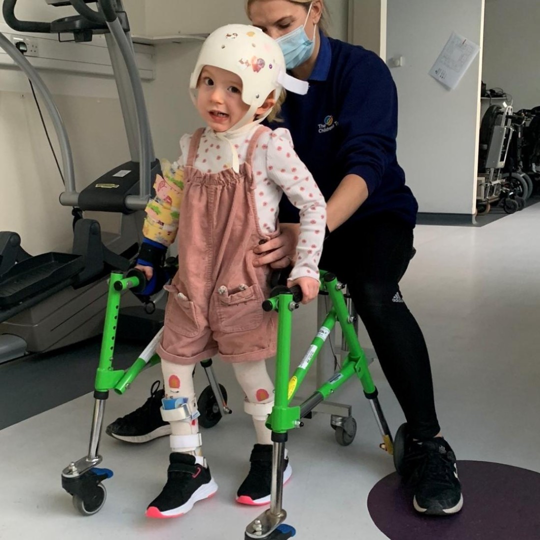 Discover the incredible strength and resilience of little Millie. After suffering a stroke at just three years old, her heartwarming story will leave you inspired and believing in the power of hope. ❤️ Read more here: thechildrenstrust.org.uk/brain-injury-i…