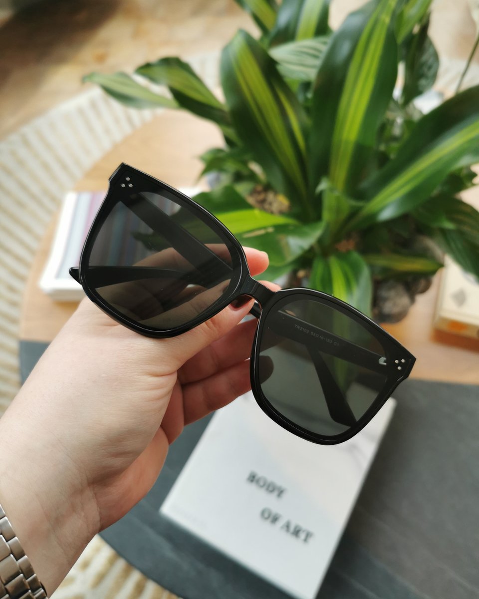 AD - 😎Spring giveaway - Win a pair of @chering_uk sunglasses😎 Exclusively on Instagram with @FrenchieMummy Ends 30/03 at midnight #competition #winit #freebie #ukgiveaway #winitwednesday #freebiefriday #sunglasses instagram.com/p/C401B8Hiemc/