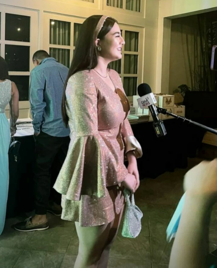 cassy_updates's tweet photo. @previewph There's more luxurious designer bags, from this beaut... and lets name it as Cassy's collection. 👜
#CassyLegaspi 🌸
#ExpensiveLook
#FashionAndStyle
#BrandCollection https://t.co/hyrPEsf9v8