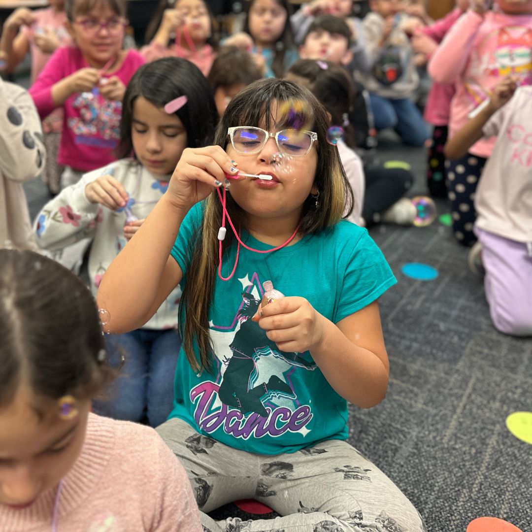 D54schools's tweet photo. If you’re looking for somewhere that has ninjas, bubbles, slime, parachutes, glow-in-dark rooms AND you can get in a game of quidditch all under one roof, @EndersSalk has you covered! It’s an all-day celebration of literacy and happiness at the Read Across Enders event today 📚🦅 https://t.co/Vm3OS0YylN