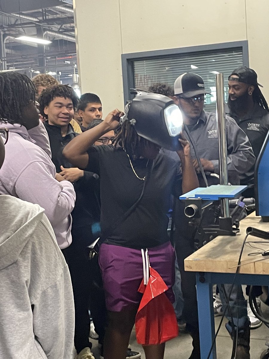 CyParkCCS's tweet photo. @CypressParkHS Tigers  had a great day learning more about the programs and opportunities at @TSTCFortBendCo  TechXperience Day!! 🐯 https://t.co/JS0RaWdgMD