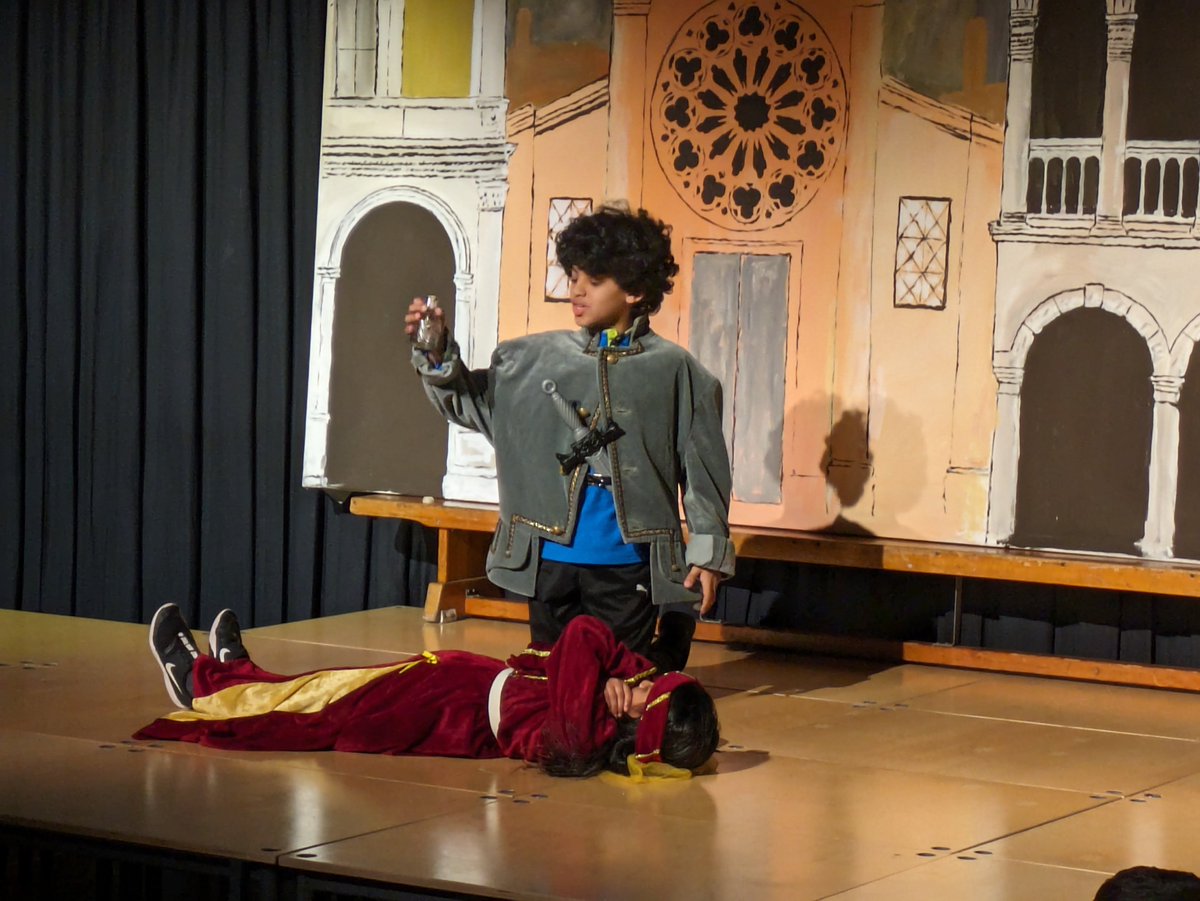 All Year 1-6 children had workshops with @The_Globe then Year 5 performed Romeo and Juliet as part of their Shakespeare project! Amazing acting. Next term they go to Stratford Upon Avon to see his birthplace! Well done!