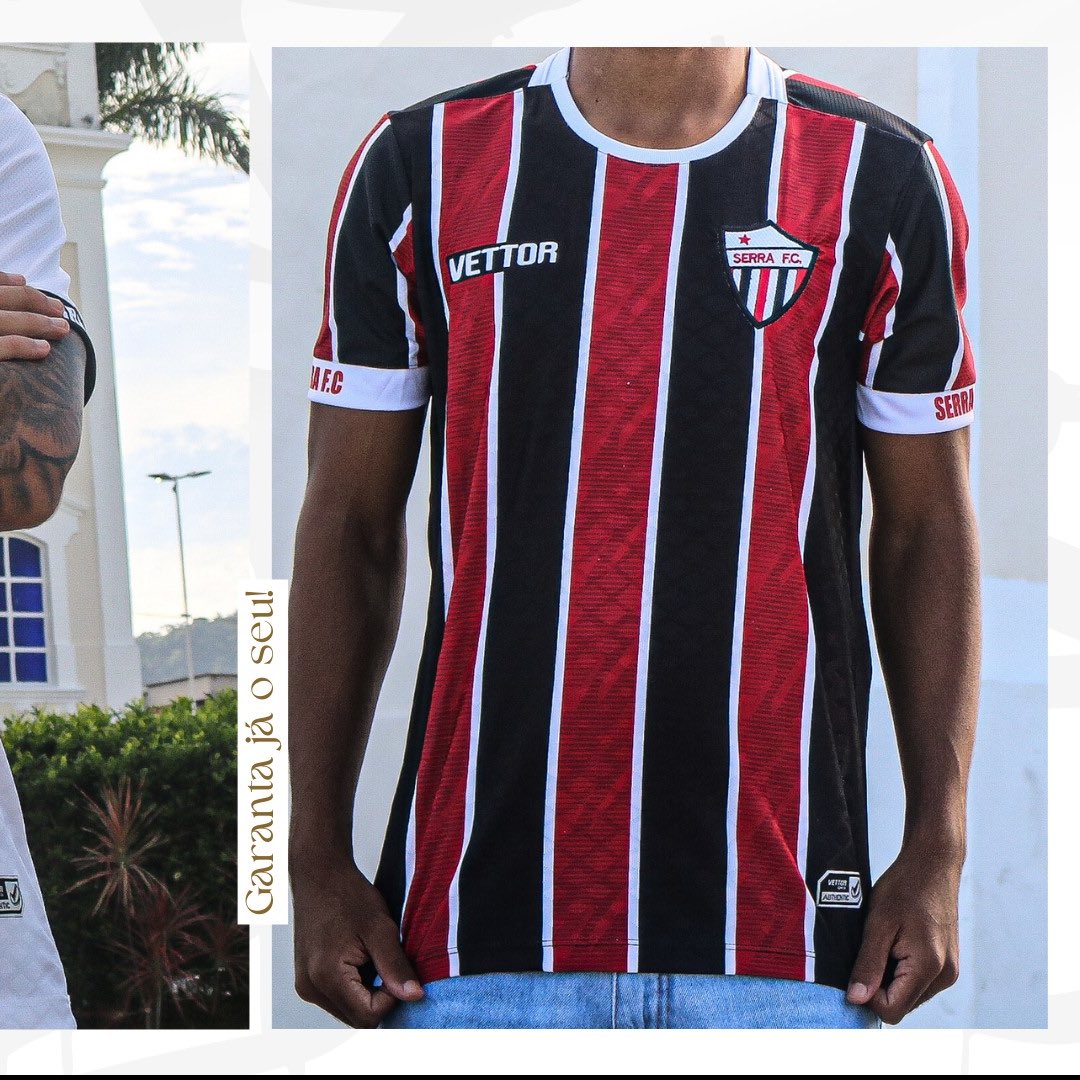 Chegou a hora de garantir seu manto! 🐍 

Disponível nas cores branca e tricolor, com todos os tamanhos disponíveis.

Quer garantir seu manto? Só procurar a Secretaria do Clube, no Robertão.