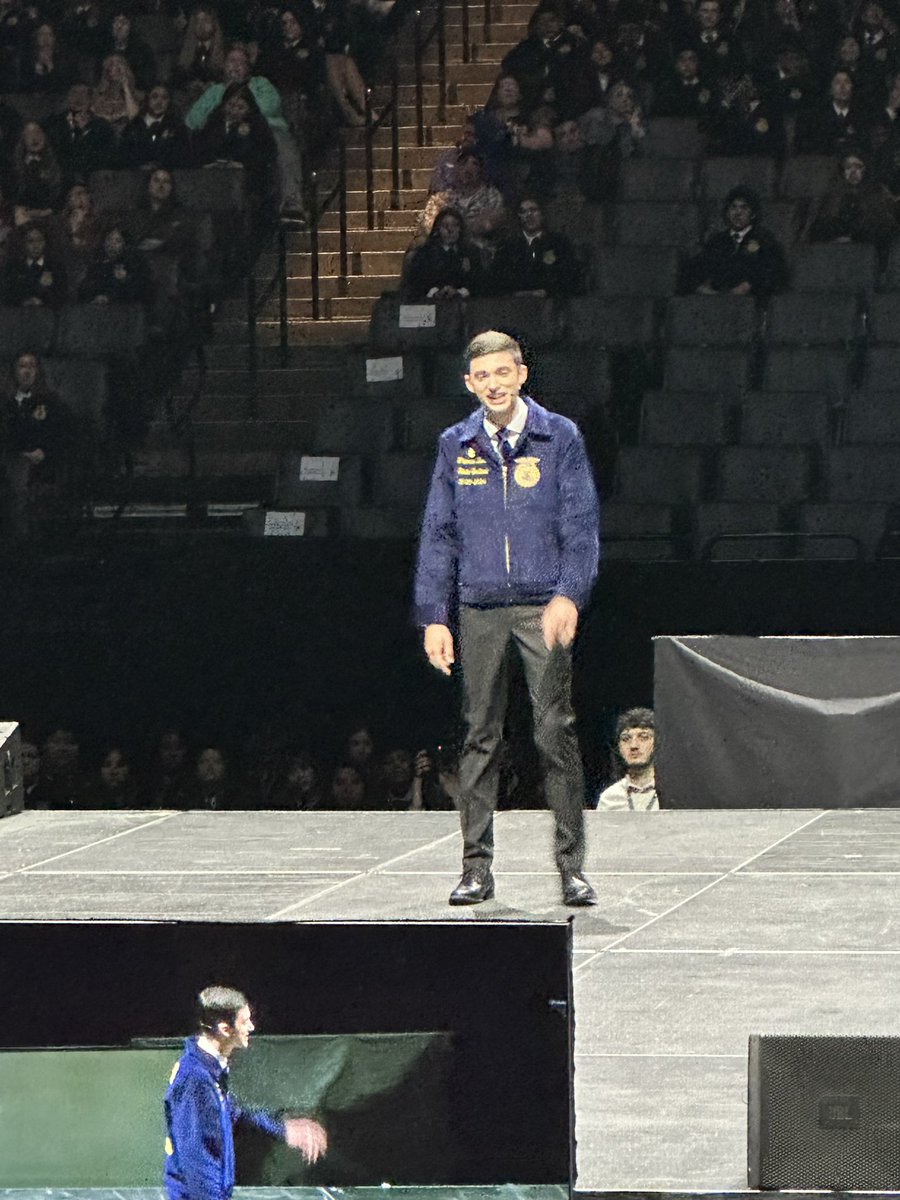 What a great day in Sacramento for the state @californiaffa convention to see @visaliausd @EDHSMinerFamily Thomas Rosa give his retiring state officer address and VTEC win a state award! So proud of our kids and their teachers!