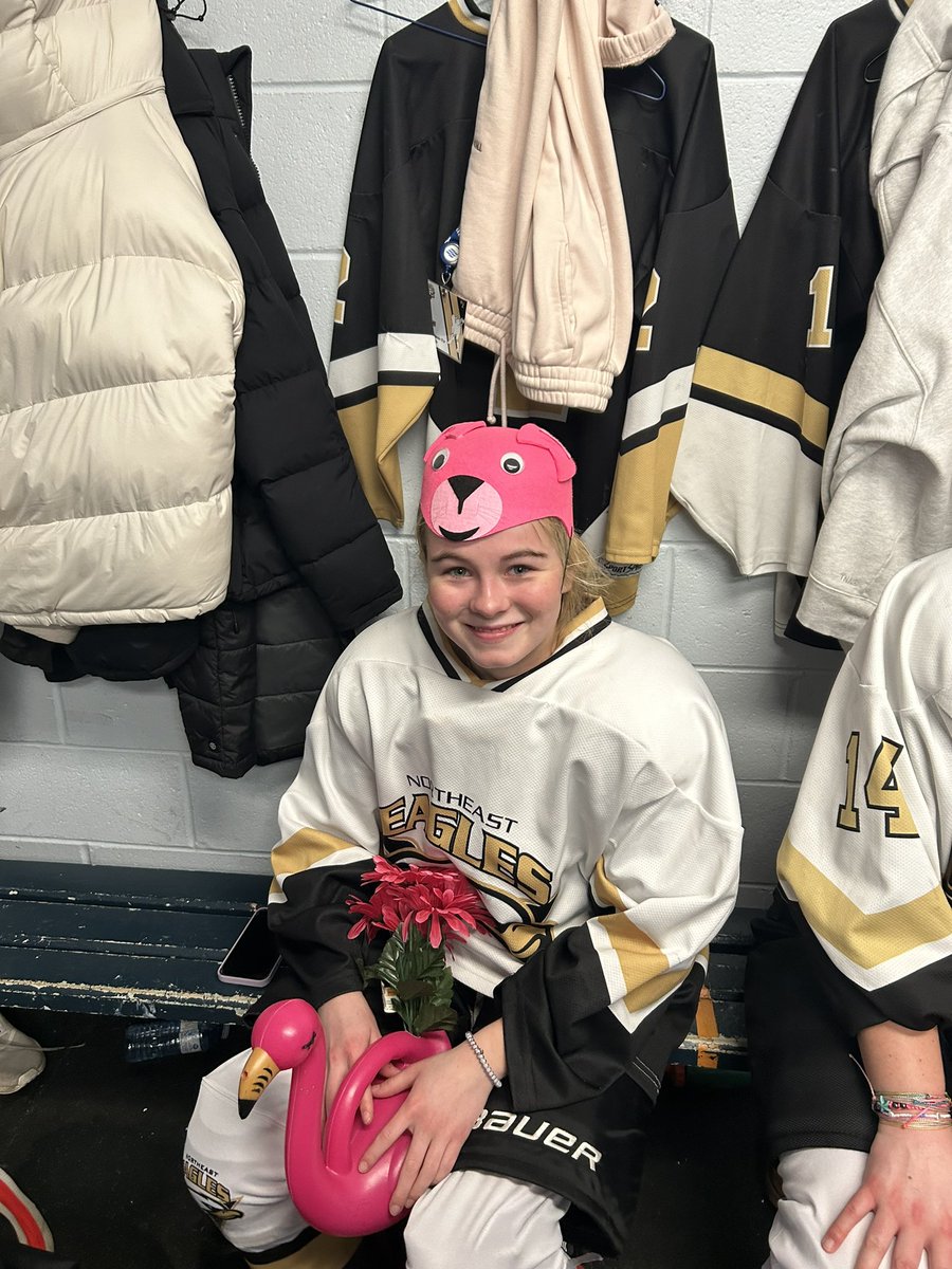 Heidi Newbury with POG 🏒 
Emily Boland with the flamingo !! 🦩