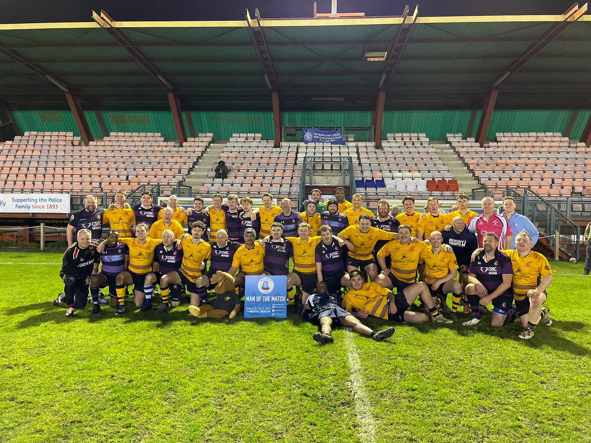 MooseheadRFC's tweet photo. The results are in. 
The Border Force are no match for the Mooses this evening as we run out comfortable 82-14 winners. 🫎 

Kieran Dupe picking up the @WalkandTalk999 Man of the  match award. 

and, the jerseys still look great @williamwwatches https://t.co/qsOiIDKnkT