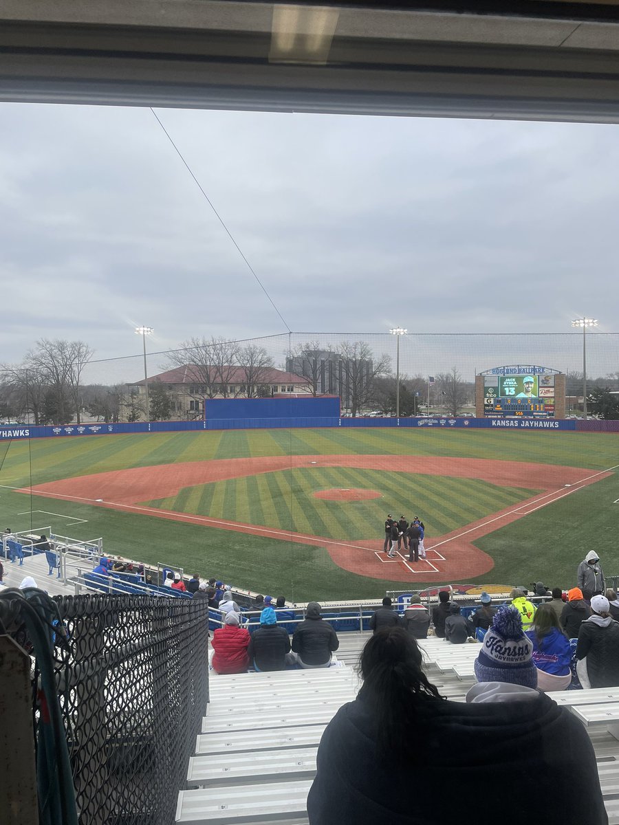 UCF Baseball Student Managers (@tedstroop) on Twitter photo Cold day in Kansas! Knights looking to get a win in Hoglund Ballpark tonight. Also get to listen to <a href="/ucf_marcdaniels/">UCF Marc Daniels</a> in the press box!
#ChargeOn Cold day in Kansas! Knights looking to get a win in Hoglund Ballpark tonight. Also get to listen to <a href="/ucf_marcdaniels/">UCF Marc Daniels</a> in the press box!
#ChargeOn