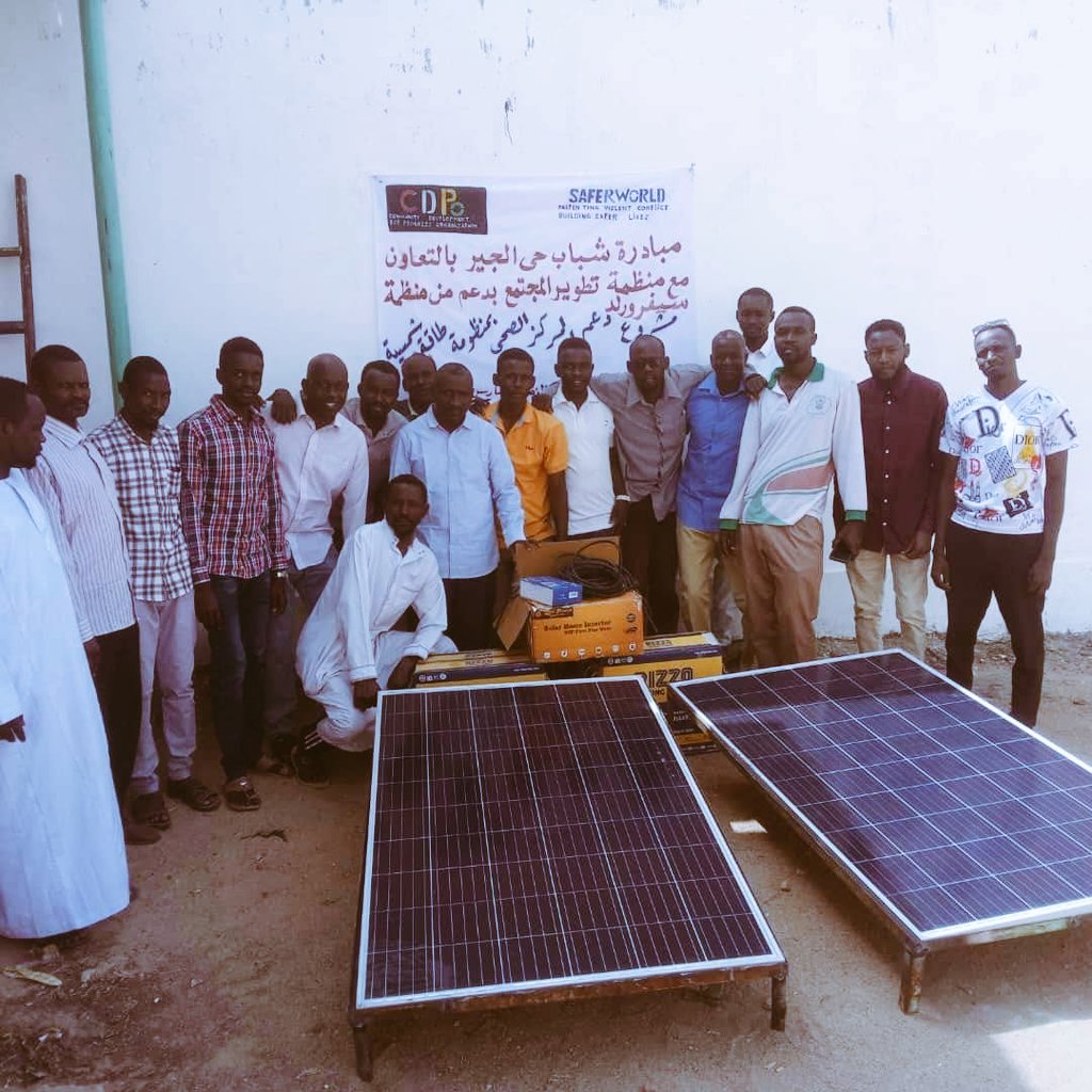 #Hope4Darfur 
Al-Jir_Youth_Initiative in partnership with #CDPo organization by support from @Saferworld, on 20.Mar, they provided a solar energy system to operate the health center in Al-Jir Nyala.
@UNOCHA_Sudan  @USAIDSudan @EU_Commission @GermanyDiplo @EU_SUDAN .@tobyharward