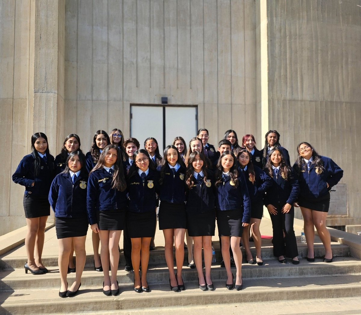 PVHS FFA Participates at Regional Speaking Contest - The Pioneer Valley FFA Agriculture Program had great representation at the Regional Speaking Contest that was held at King City High School on Friday, March 8th. smjuhsd.org/sys/content/ne…